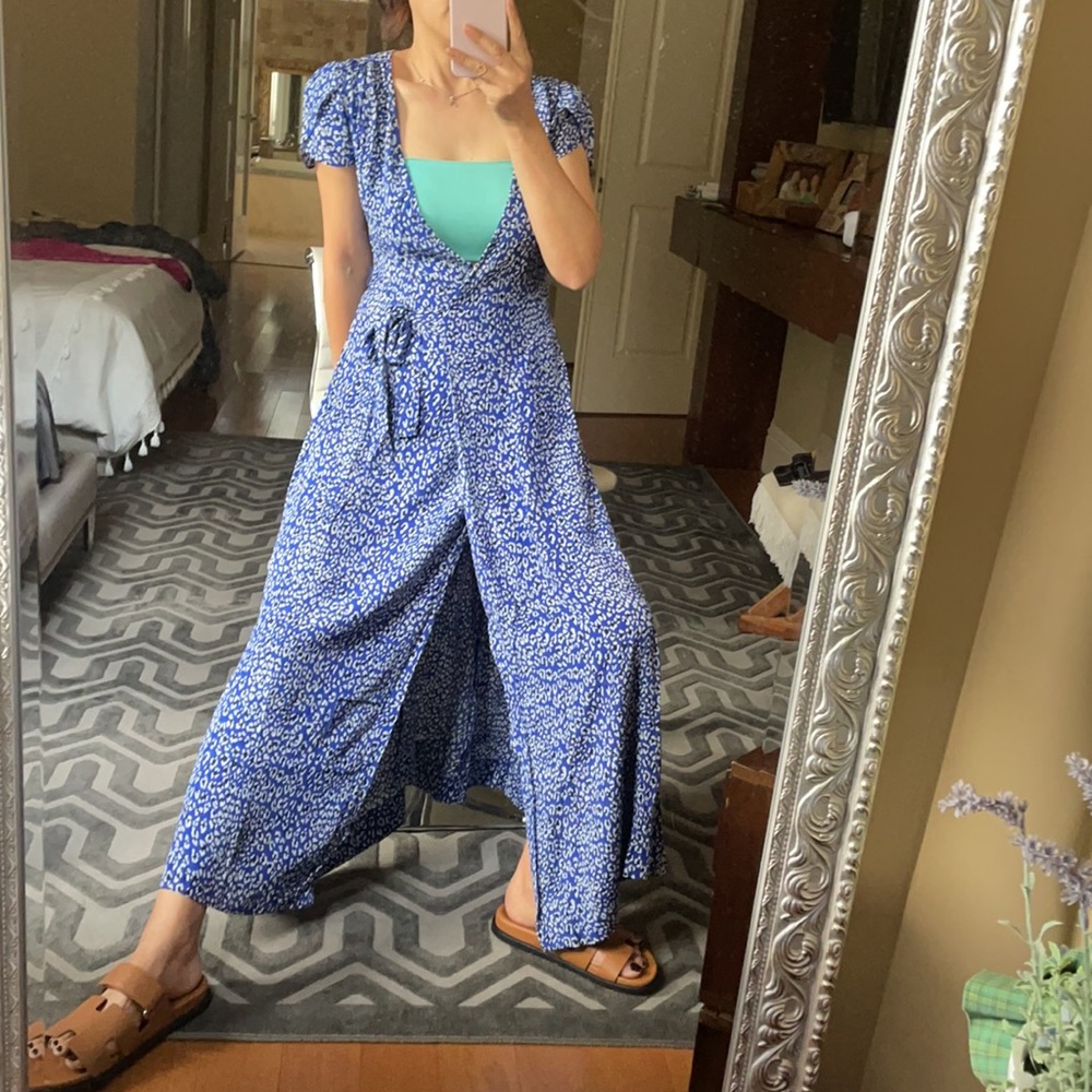 GORGEOUS JESS WRAP MAXI DRESS IN MIDNIGHT COMBO - Picture 8 of 10